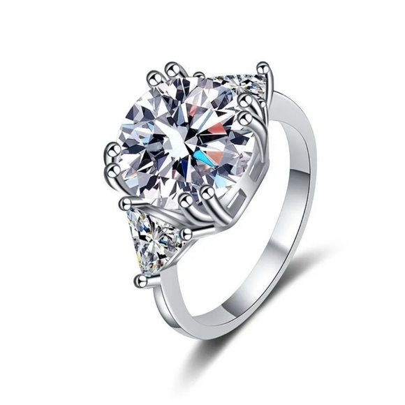 Fashion Jewelry Jewelry - Gorgeous Rare Classic Oval Stone Ring 5 Carats